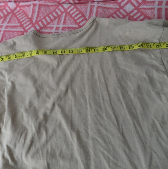 Beach Balls Graphic seashell pocket Tee Thrifted Vintage Style Size O/S fits all - Picture 7 of 9